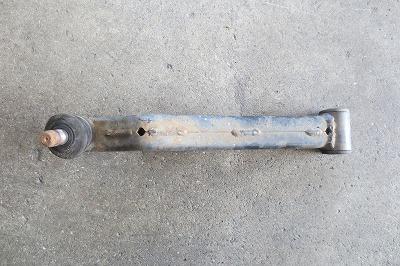 【中古】中古部品 ラパン HE21S 右フロントロアアーム 【3340180100-251016000151720】