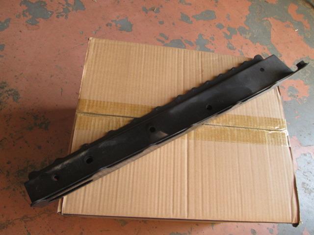 【中古】中古部品 シエンタ NHP170G フロントメンバー 【3310190100-000255009251710】