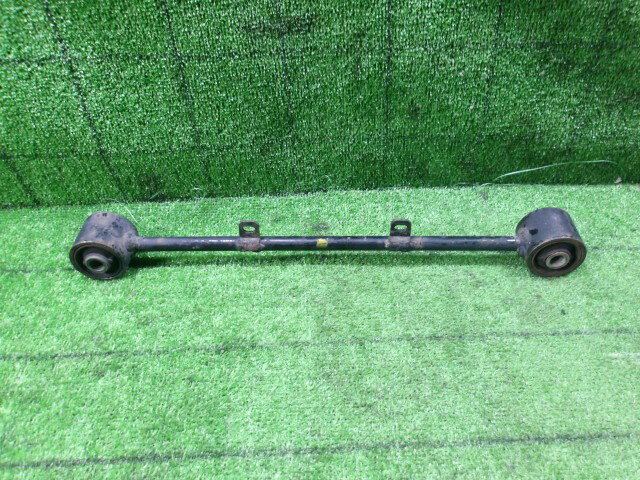 【中古】中古部品 ライトエース S412M 左リアアッパアーム 【3330420100-251006000151850】