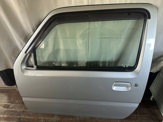 乐天商城 - 【中古】中古部品 ジムニー JB23W 左フロントドア 【3330430100-251018000113200】