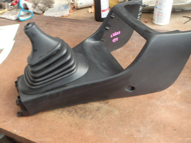 【中古】中古部品 ミラアヴィ L260S コンソールボックス 【3331010800-000023656977100】