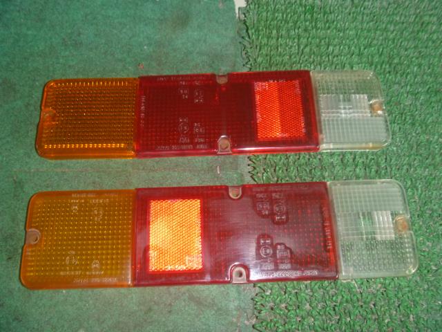 【中古】中古部品 ジムニー JA11V 右テールランプ 【3330370100-000253016715500】