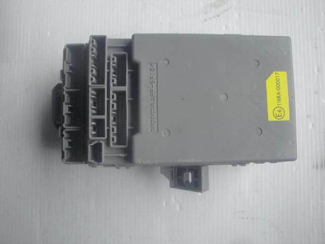 【中古】中古部品 ステップワゴン RK1 ヒューズボックス 【3100430000-251009000167800】