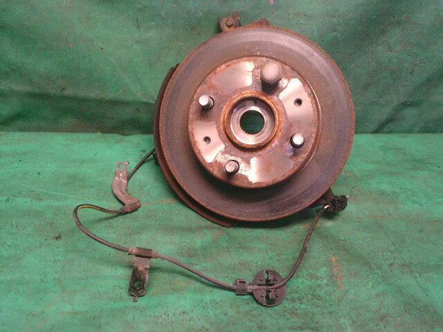 【中古】中古部品 タント L375S 右フロントナックルハブ 【3330990500-251024000144310】