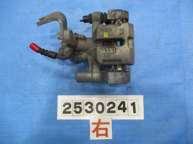 【中古】中古部品 ロードスター NA8C 右リアキャリパー 【3310040100-000253024144430】