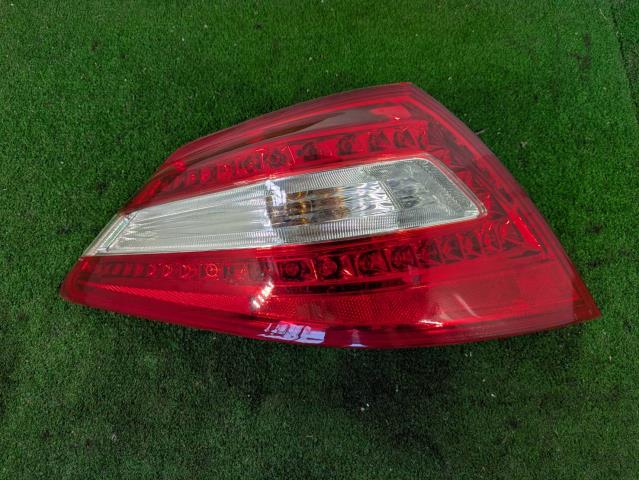 【中古】中古部品 ティアナ J32 左テールランプ 【3310080100-250830000115600】