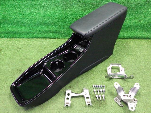 【中古】中古部品 プリウス ZVW51 コンソールボックス 【3330200100-242673000077100】