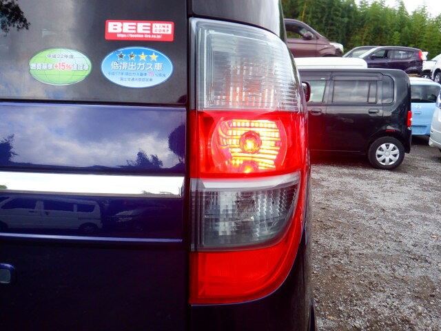 【中古】中古部品 ゼスト JE1 右テールランプ 【3340140100-000025264515500】