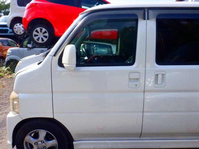 【中古】中古部品 バモス HM1 左フロントドアロックソレノイド 【3340140100-000025260764560】