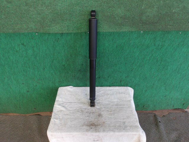 【中古】中古部品 トール M900S 左リアショックアブソーバー 【3310420000-000002384050800】
