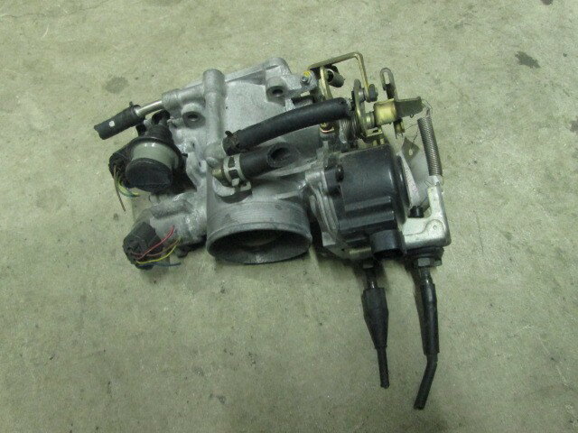 【中古】中古部品 セルシオ UCF21 スロットルボディ 【3310190100-000223219420300】