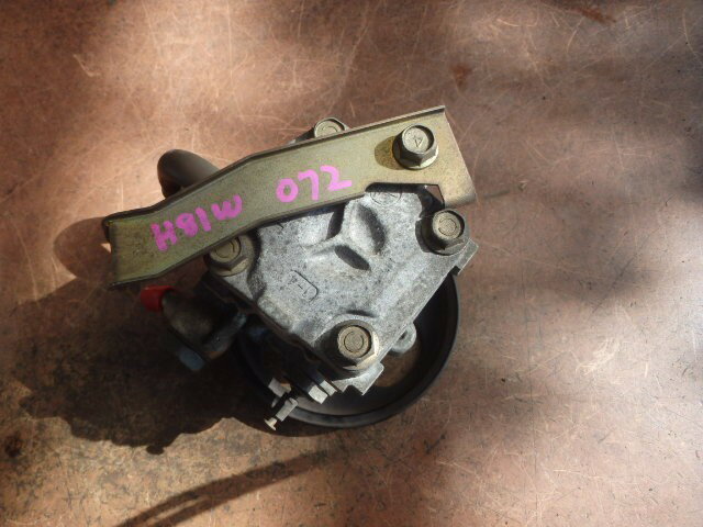 【中古】中古部品 eKスポーツ H81W パワステベーンポンプ 【3331010800-000023678043300】