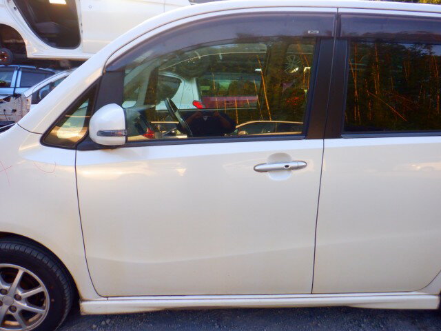 【中古】中古部品 タントエグゼ L455S 左フロントドア 【3340140100-000025266513200】