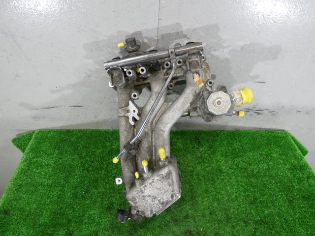 【中古】中古部品 スクラム DG64W インテークマニホールド 【3260250000-000025152020150】