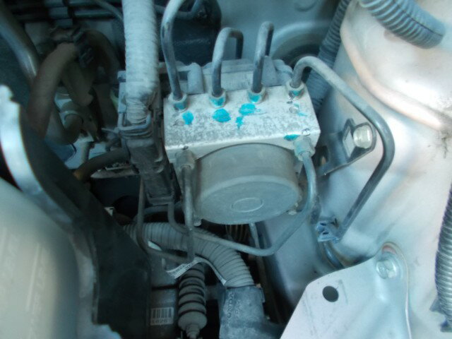 【中古】中古部品 ライフ JC1 ABSアクチュエーター 【3310210100-250808000142500】