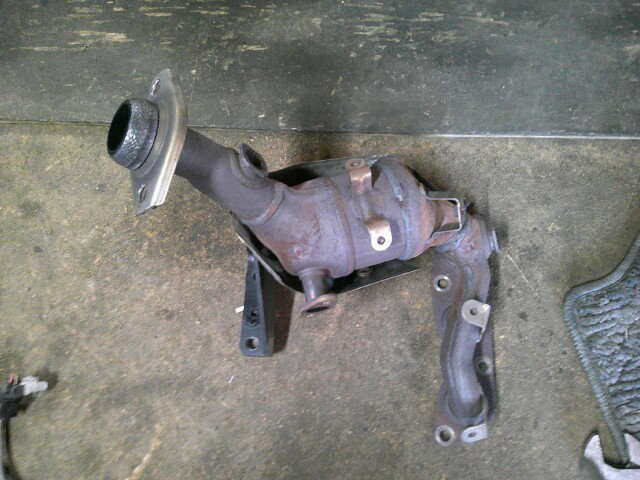 【中古】中古部品 デイズ B21W エキゾーストマニホールド 【3310410000-000253041520160】