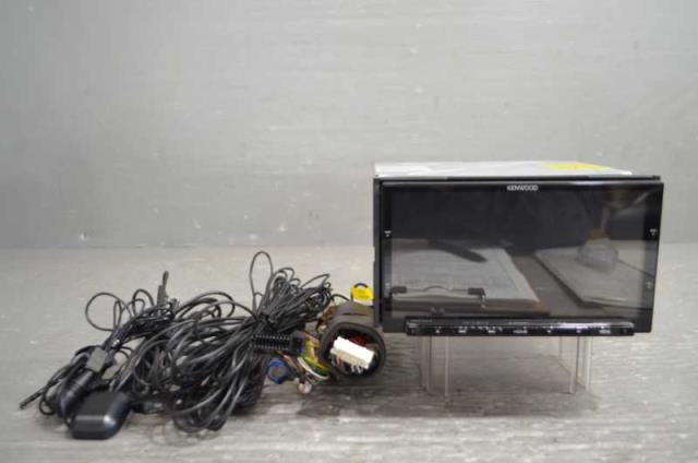 【中古】中古部品 XV GP7 カーナビゲーション 【3310580000-251029001061310】