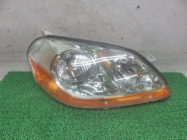 【中古】中古部品 マークII GX115 右ヘッドランプ 【3330380100-000037806110800】