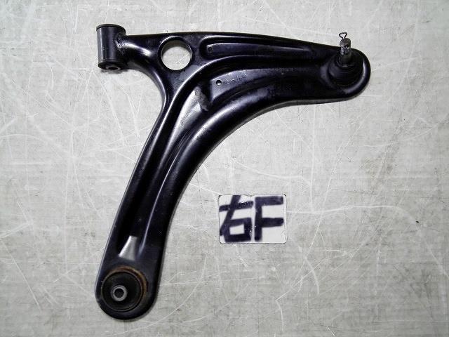 【中古】中古部品 エブリィ DA17V 右フロントロアアーム 【3310050100-240912000151720】