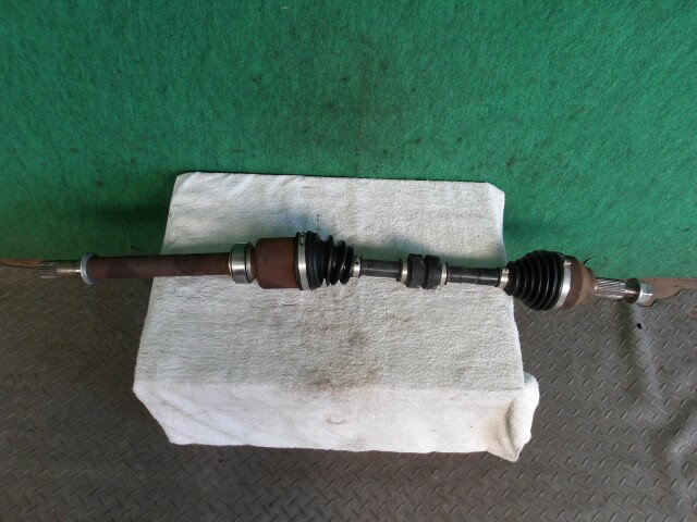 【中古】中古部品 セレナ FC26 右フロントドライブシャフト 【3310420000-000002385242100】