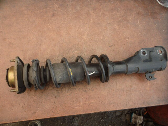 【中古】中古部品 ハイゼット S321V 左フロントストラット 【3331010800-000023687950200】