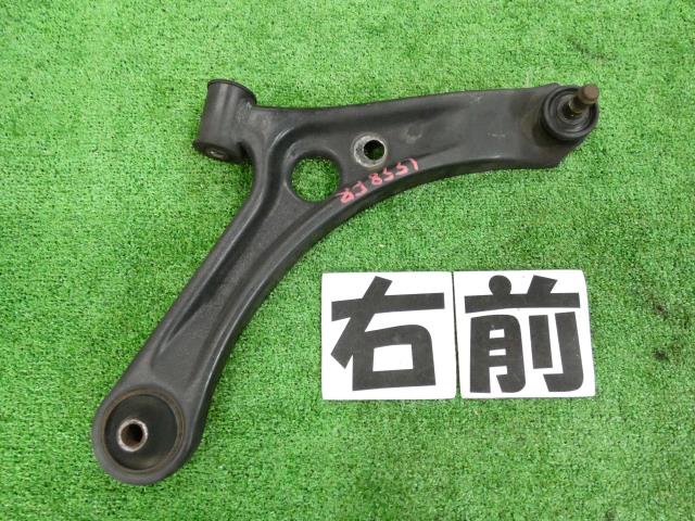 【中古】中古部品 パレット MK21S 右フロントロアアーム 【3260250000-000025155851720】