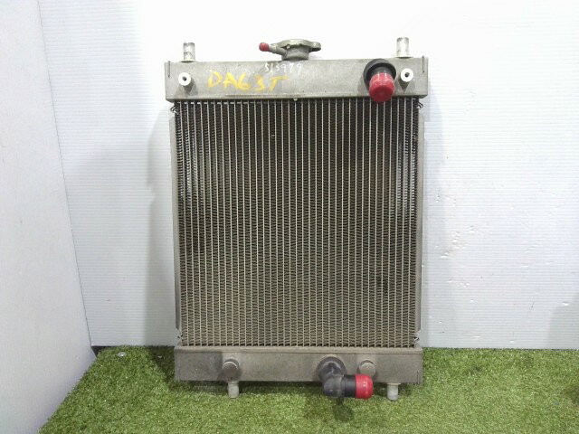 【中古】中古部品 キャリィ DA63T ラジエータ 【3310090100-000456886520400】