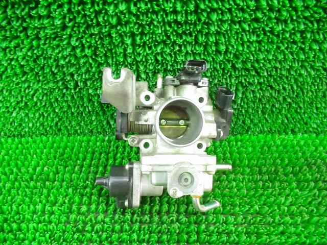 【中古】中古部品 MRワゴン MF22S スロットルボディ 【3330210100-000037192920300】