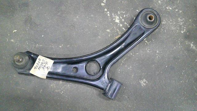 【中古】中古部品 ピノ HC24S 右フロントロアアーム 【3500080000-250707000351720】