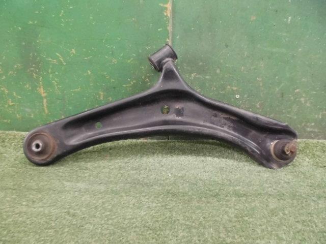 【中古】中古部品 キャリィ DA16T 左フロントロアアーム 【3330150100-000025326851740】