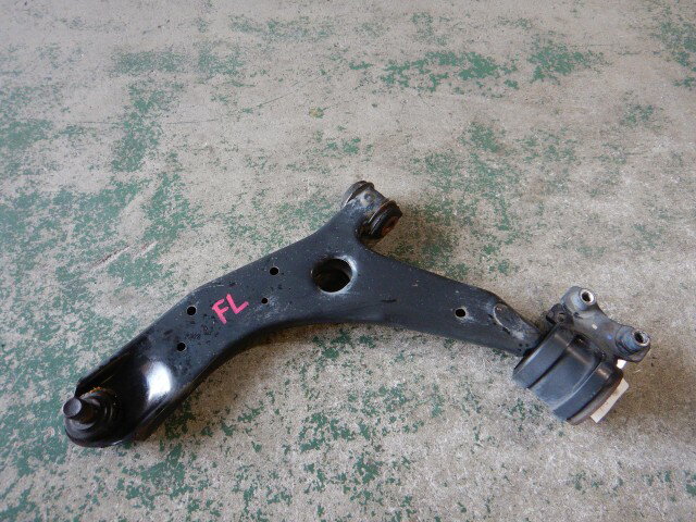 【中古】中古部品 ビアンテ CCEFW 左フロントロアアーム 【3330810100-251105000351740】