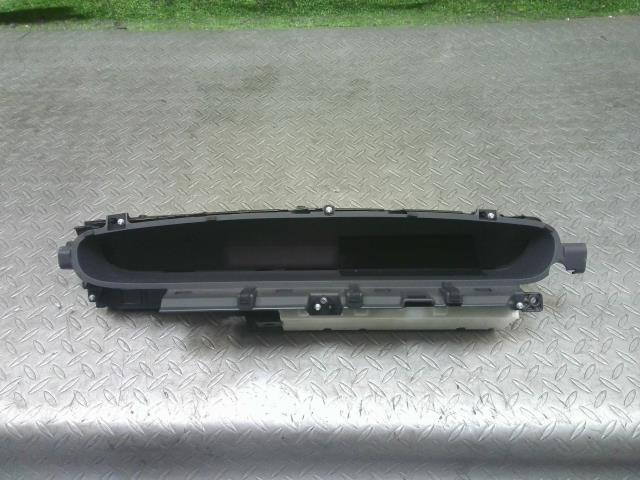 【中古】中古部品 プリウス ZVW30 スピードメーター 【3330990700-202508002761400】