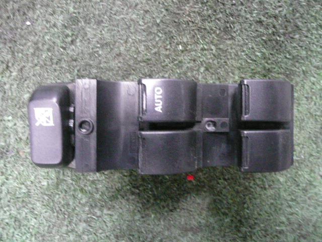 【中古】中古部品 ワゴンR MH23S パワーウインドウスイッチ 【3310300100-001624802461900】
