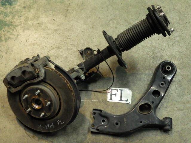 【中古】中古部品 レクサス NX AGZ10 左フロントストラット 【3330200100-242714000050200】