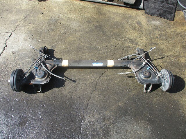 【中古】中古部品 ムーヴラテ L550S リアアクスルビーム 【3540020100-000007110453500】