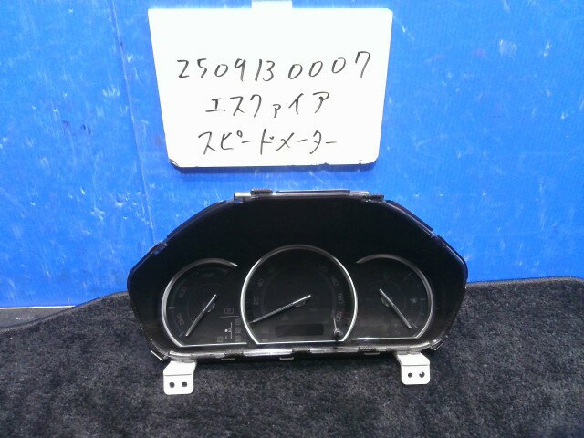 【中古】中古部品 エスクァイア ZWR80G スピードメーター 【3310220100-250913000761400】