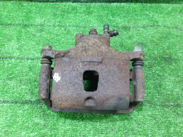 【中古】中古部品 マーチ AK12 左フロントキャリパー 【3330420100-251028000144360】