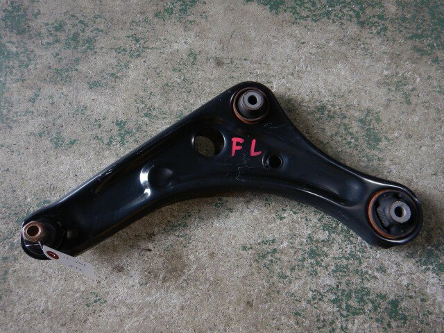 【中古】中古部品 デイズ B44W 左フロントロアアーム 【3330810100-251106000651740】