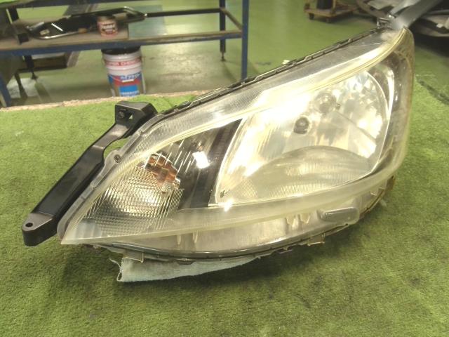 【中古】中古部品 NV200バネット VM20 左ヘッドランプ 【3310200100-000022369510900】