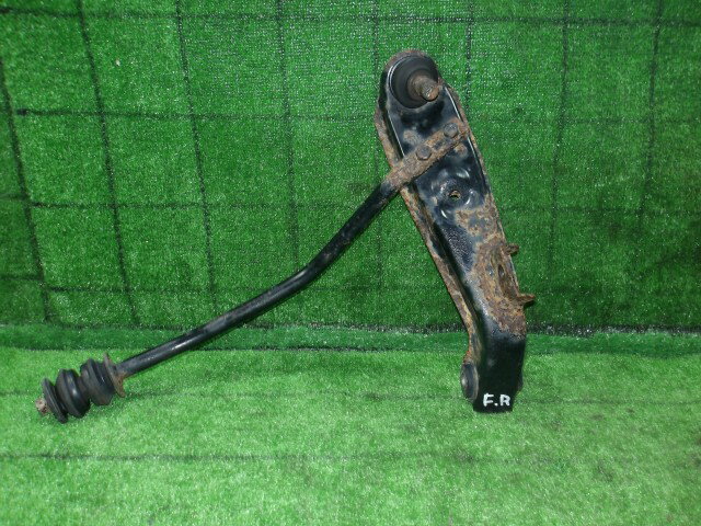 【中古】中古部品 eKワゴン H81W 右フロントロアアーム 【3330420100-251031000251720】