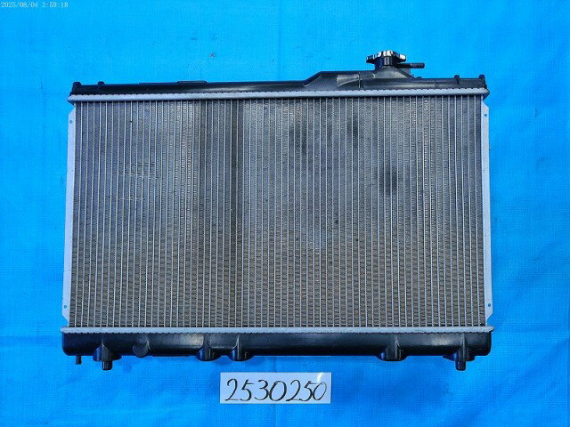 【中古】中古部品 セリカ ST205 ラジエータ 【3310040100-000253025020400】