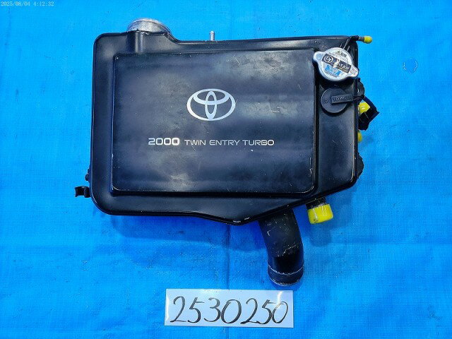【中古】中古部品 セリカ ST205 インタークーラー 【3310040100-000253025020500】