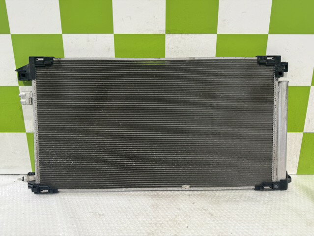 【中古】中古部品 プリウス ZVW50 ラジエータ 【3330530100-000005453420400】