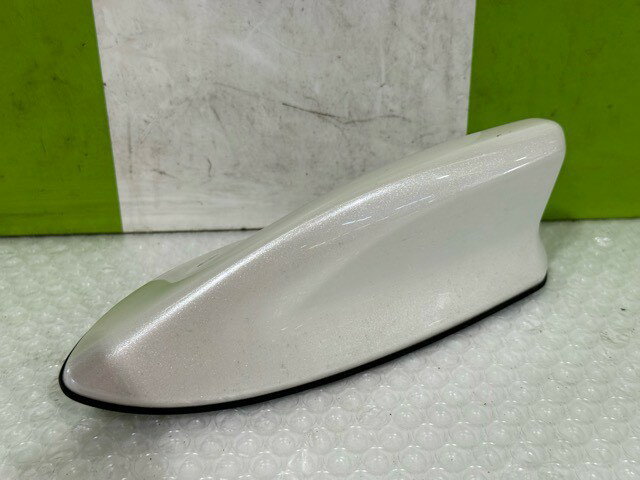 【中古】中古部品 プリウス ZVW50 アンテナ 【3330530100-000005453461000】