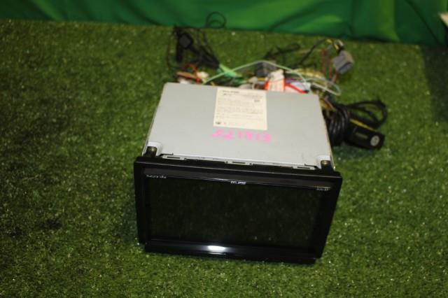 【中古】中古部品 ライフ JC1 カーナビゲーション 【3330950100-000052181361310】