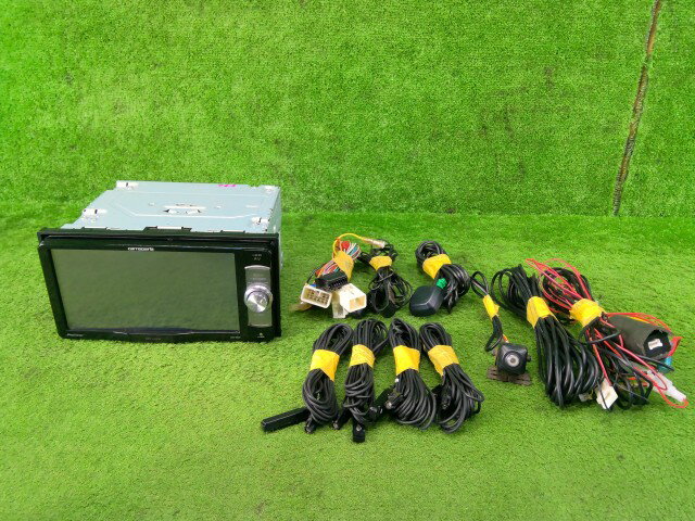 【中古】中古部品 ヴェルファイア ANH20W カーナビゲーション 【3330990100-250916001361310】