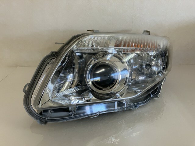 【中古】中古部品 カローラフィールダー NZE141G 左ヘッドランプ 【3330460100-000001610010900】