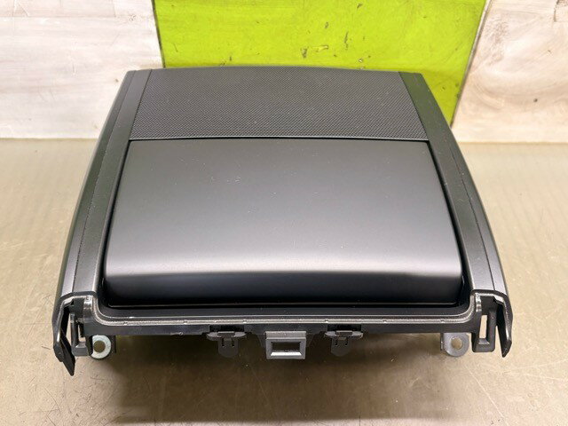 【秋のドーン!と全品超トク祭】KK-Y107FDL パイオニア カロッツェリア フリップダウンモニター用取付キット シエンタ用(ハイブリッド含む) Pioneer carrozzeria