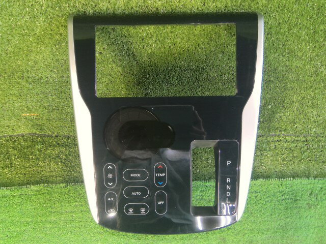 【中古】中古部品 eKワゴン B11W A/Cスイッチパネル 【3260070000-251111000260900】