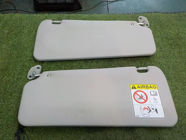【中古】中古部品 ハイゼット S331V サンバイザー 【3260200000-251113000277350】